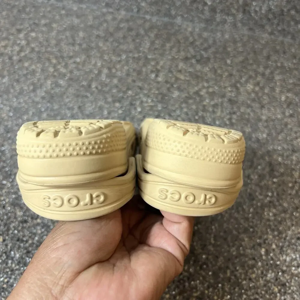 Crocs Iconic Comfort Little Kids Size 9 Mustard Clogs wt Jibbitz Slip On Outdoor